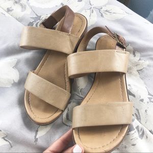 HEEL SANDALS